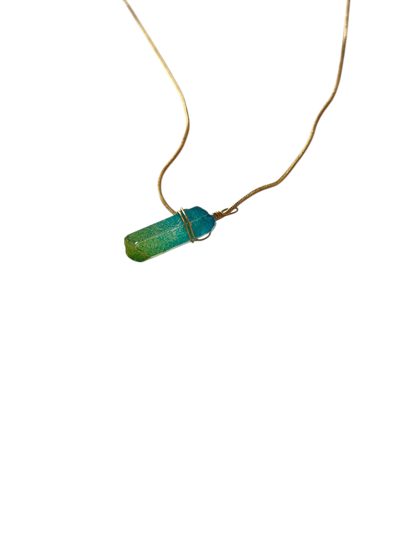 Collier quartz teinté
